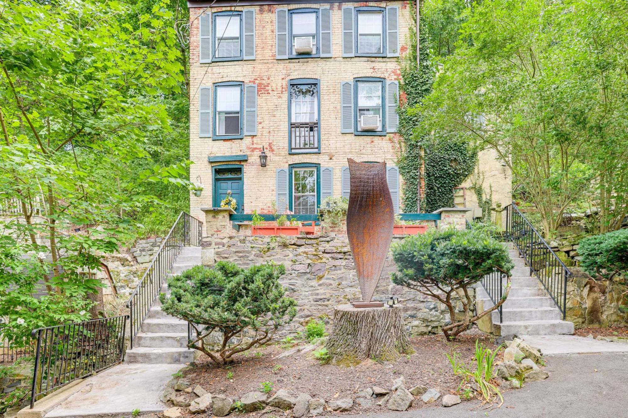 Charming Getaway Less Than 1 Mi To Downtown Lambertville! Bagian luar foto