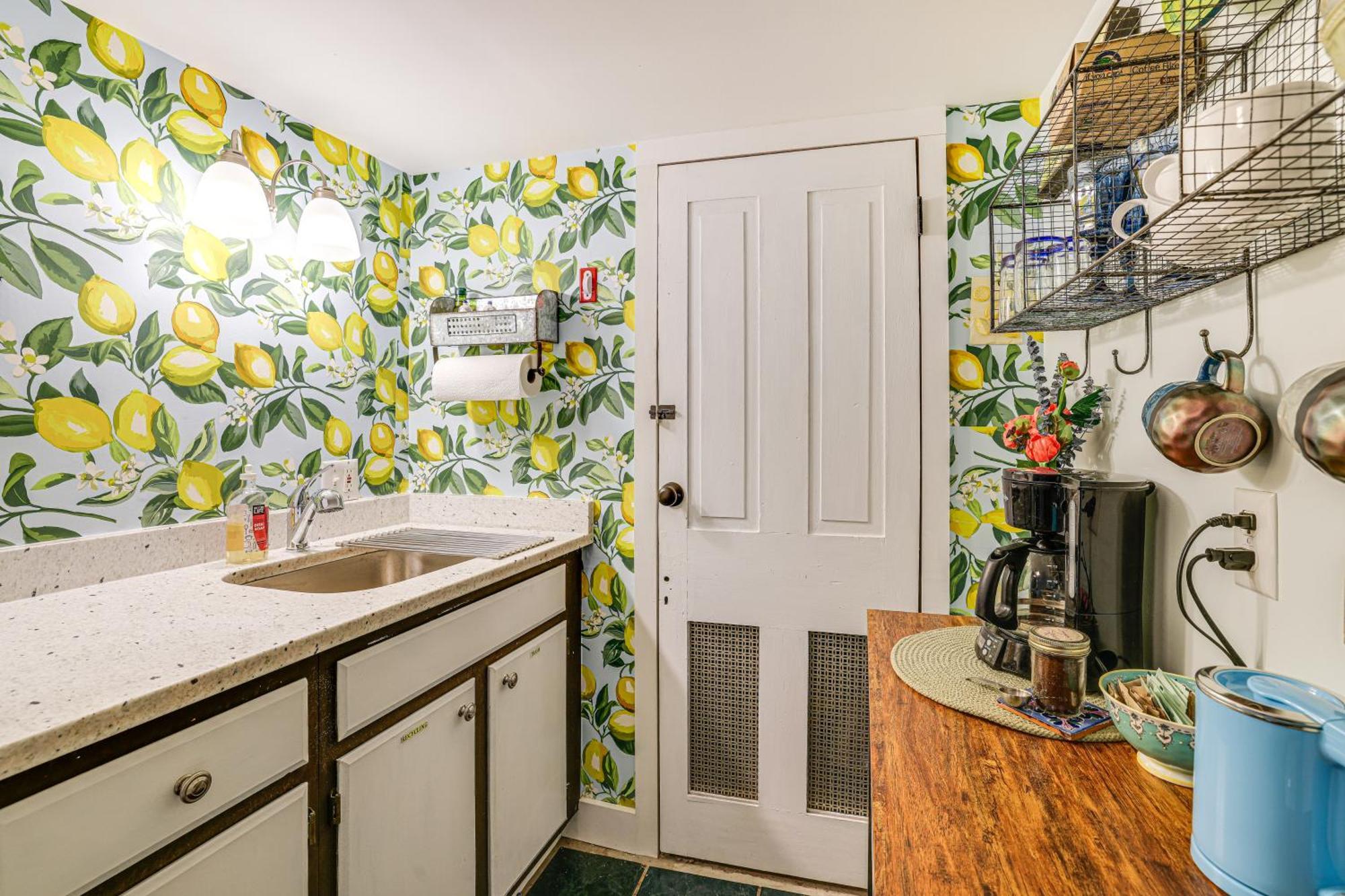 Charming Getaway Less Than 1 Mi To Downtown Lambertville! Bagian luar foto